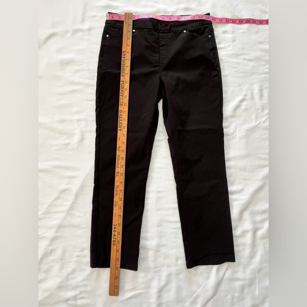 Mario Serrani Black Pants EUC Size Medium - Picture 5 of 11